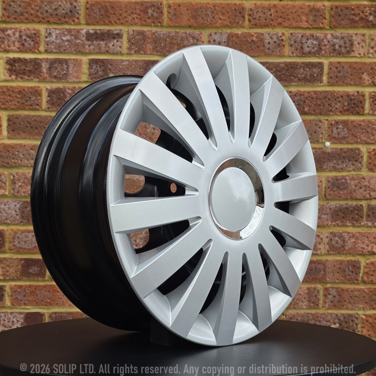 Renault Twingo Mk2 14" Wheel Trims - Style 6